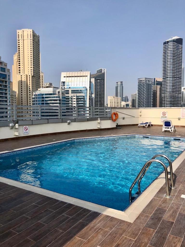 Wonderful Two Bed Room With Full Marina View 두바이 외부 사진