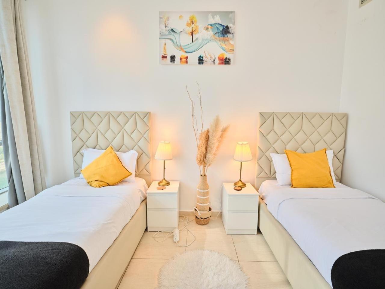 Wonderful Two Bed Room With Full Marina View 두바이 외부 사진